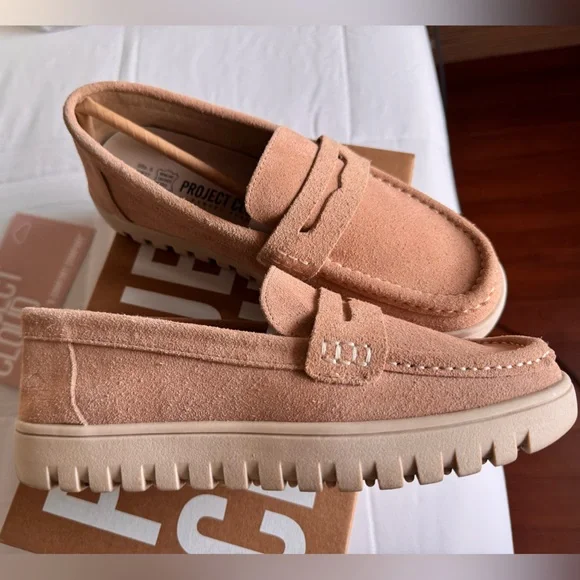 Project Cloud Suede Loafers 6.5 M, Nude… Worn onceToo big for me still new inbox - Picture 2 of 6